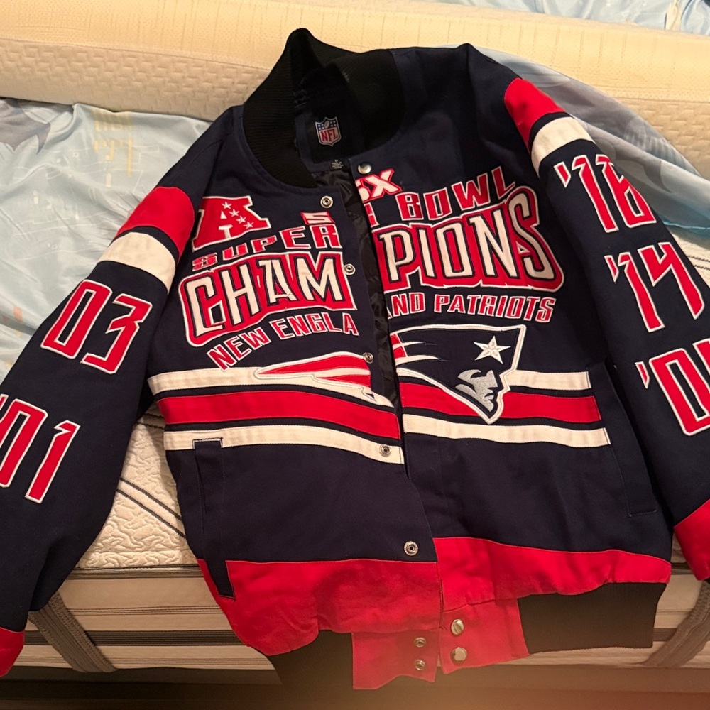 NFL New England Patriots Kids Navy Red & White Super Bowl Champion Jacket